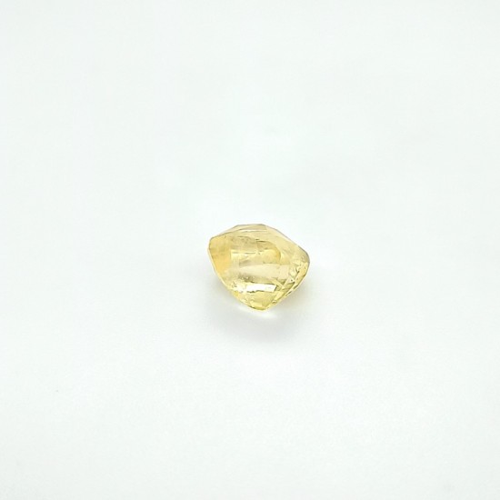 Yellow Sapphire (Pukhraj) 6.42 Ct Good quality